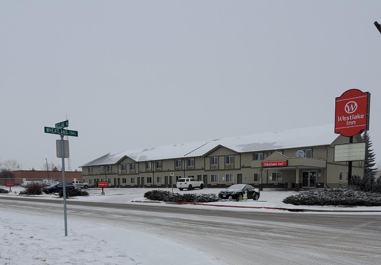 Westlake Inn Strathmore Kültér fotó
